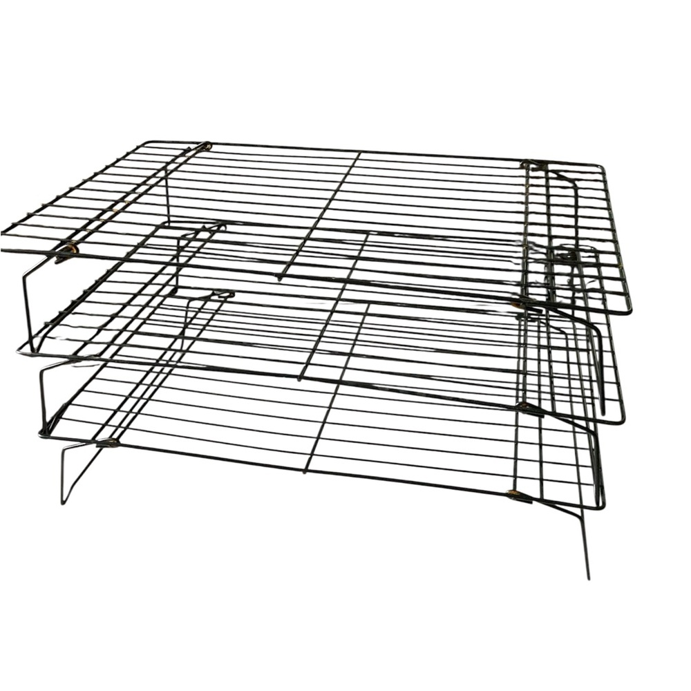 Lot 3 Stackable Cooling Racks Shelves Black Coated Metal Folds Up Flat